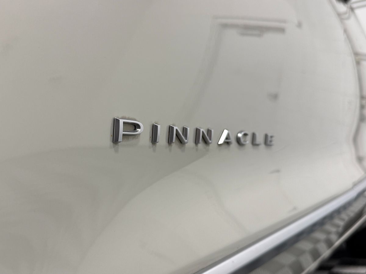 2021 Chrysler Pacifica Pinnacle - Photo 9