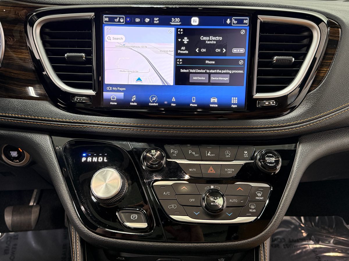 2021 Chrysler Pacifica Pinnacle - Photo 22