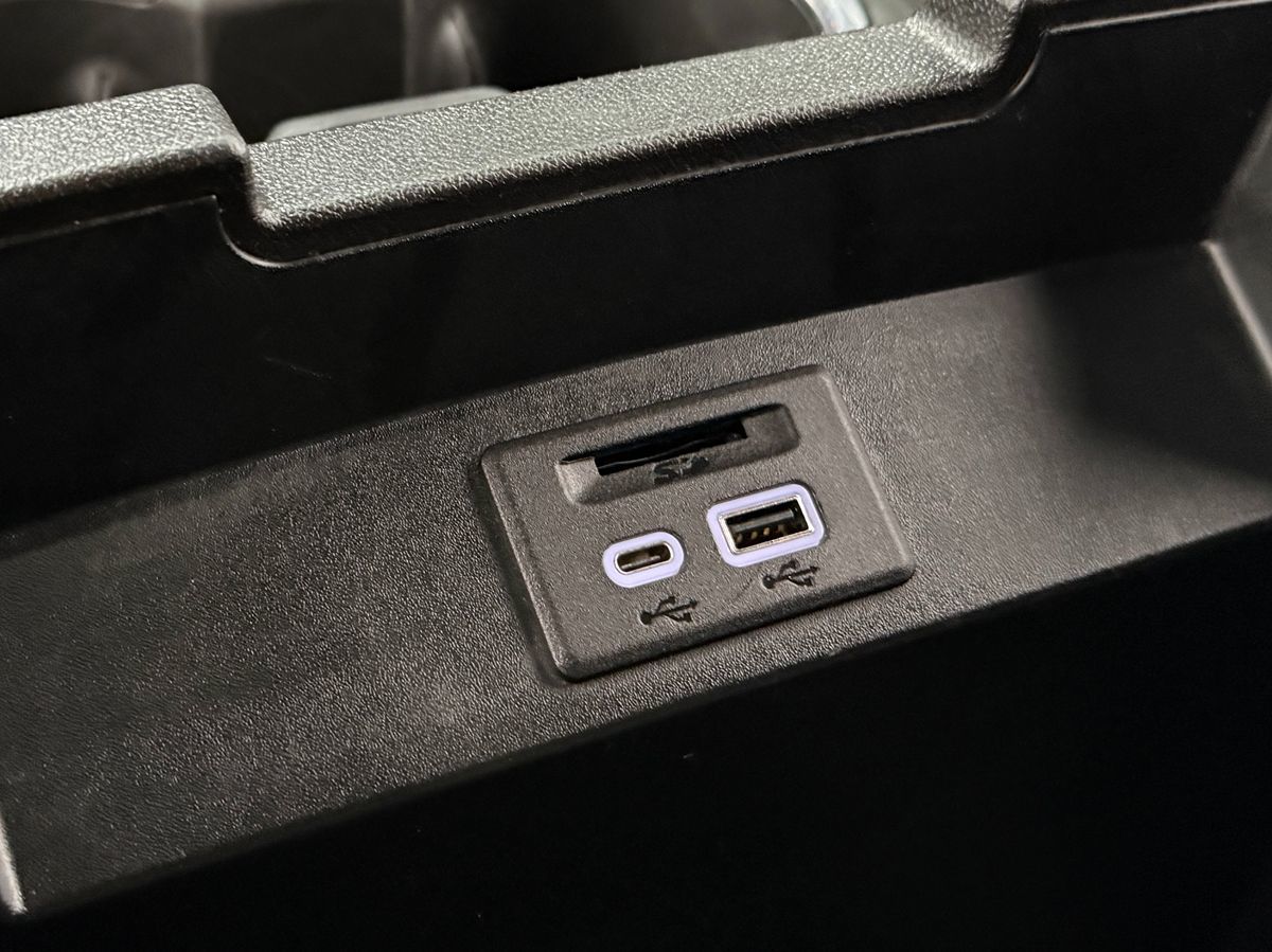 2021 GMC Yukon XL SLE - Photo 24