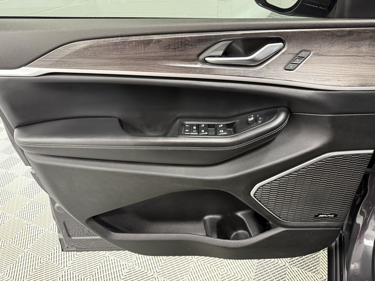 2023 Jeep Grand Cherokee L Limited - Photo 9
