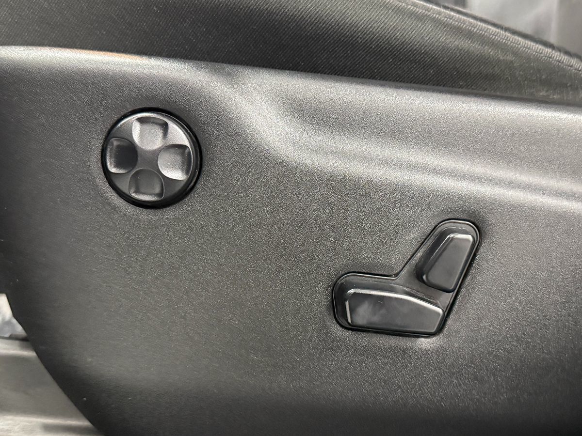 2019 Jeep Grand Cherokee Altitude - Photo 26