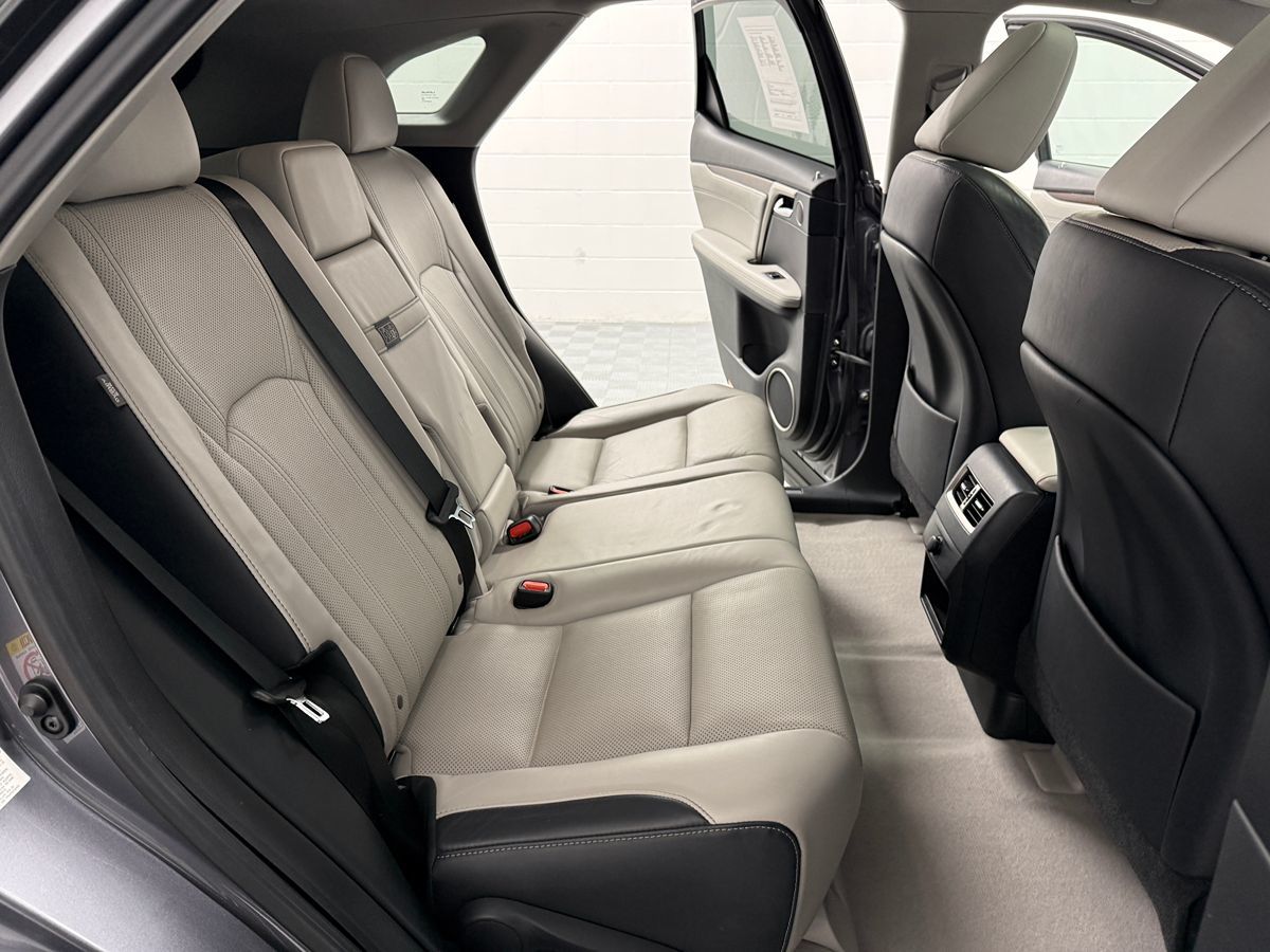 2017 Lexus RX 450h - Photo 13