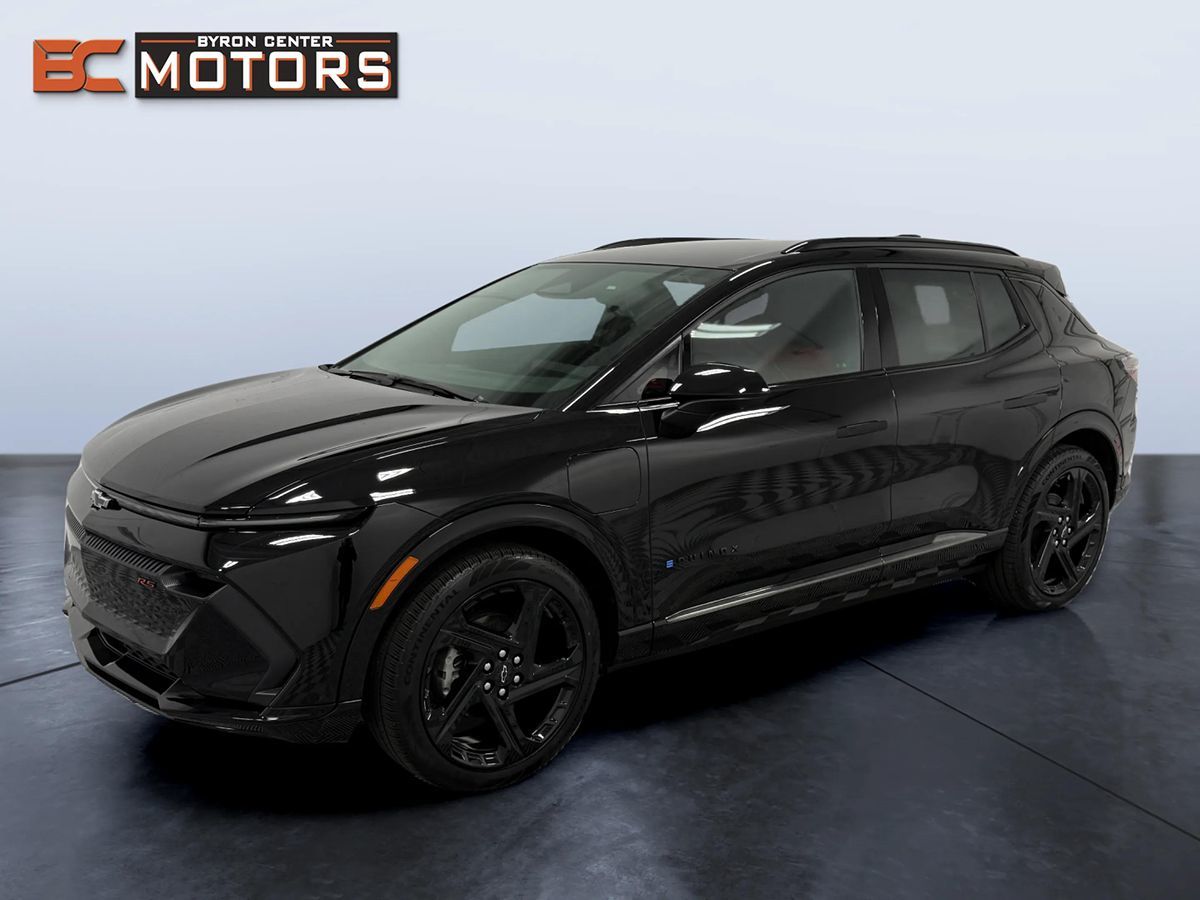 2025 Chevrolet Equinox EV RS FWD's photo