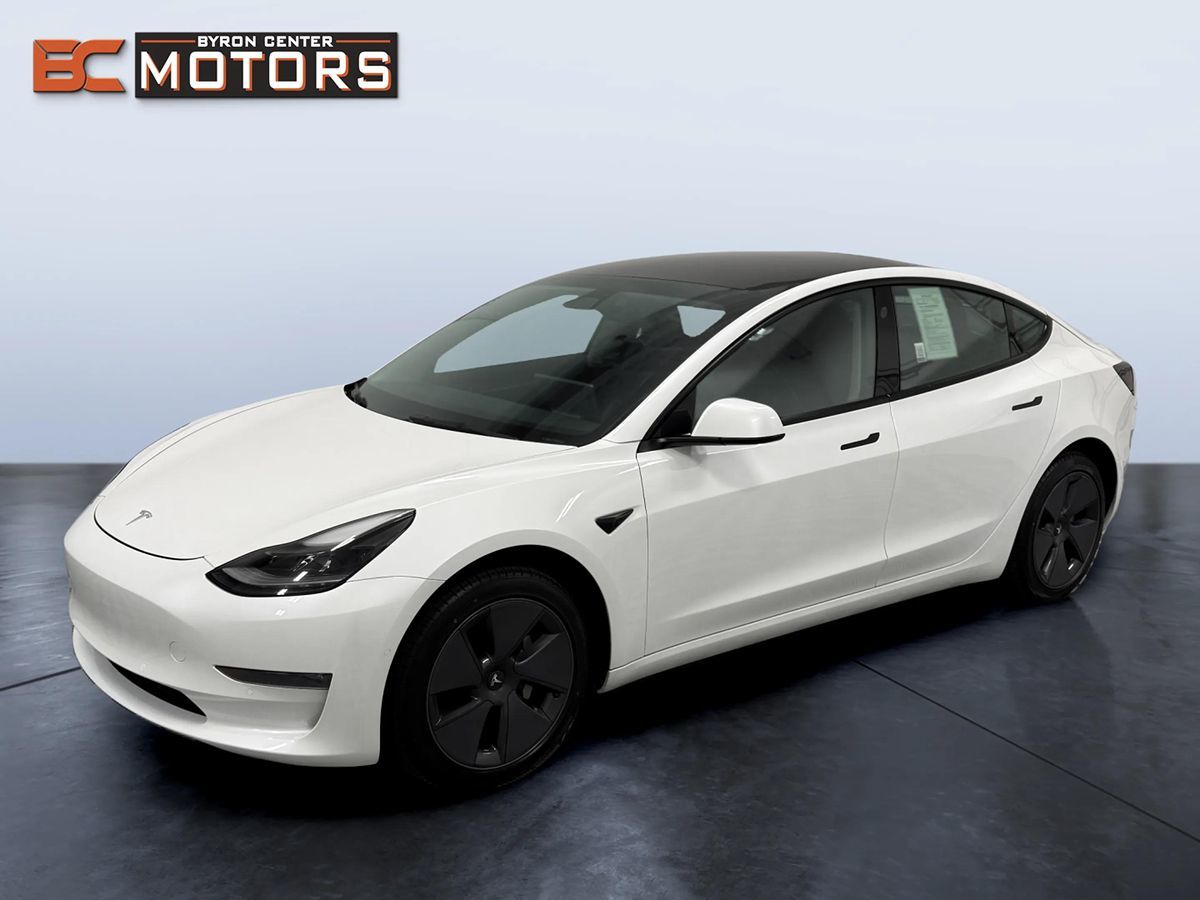 2022 Tesla Model 3 Long Range Dual Motor All-Wheel Drive's photo