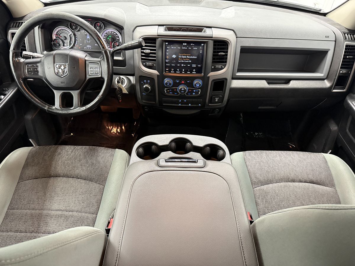 2019 RAM Ram 1500 Classic Express - Photo 11
