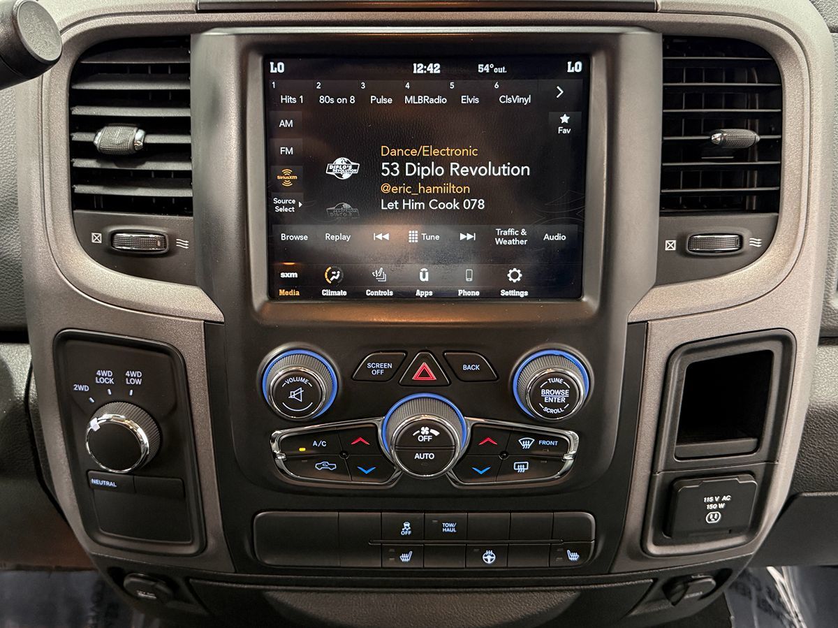 2019 RAM Ram 1500 Classic Express - Photo 19