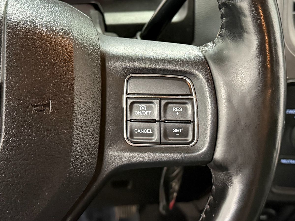 2019 RAM Ram 1500 Classic Express - Photo 17