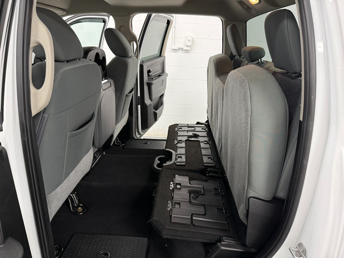2019 RAM Ram 1500 Classic Express - Photo 13