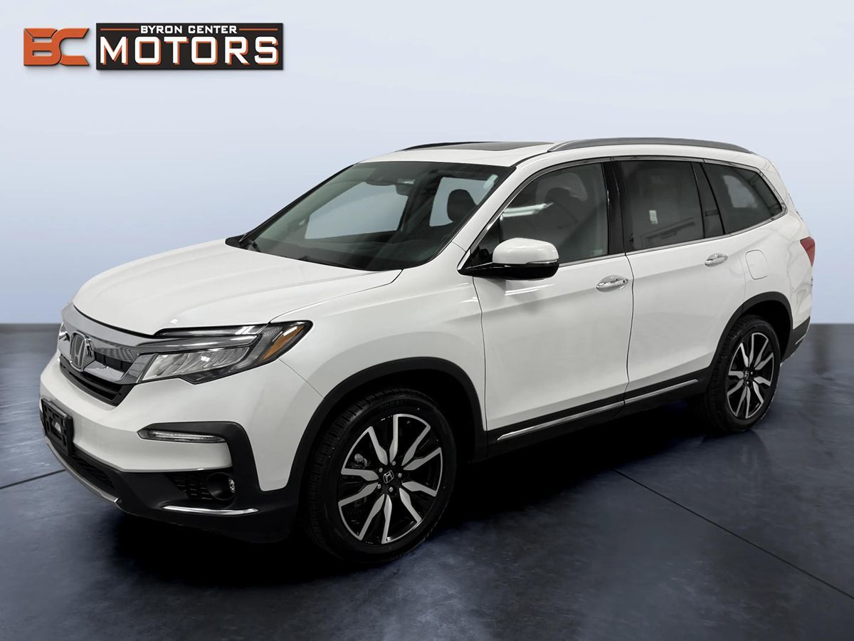 2022 Honda Pilot Touring-7 AWD's photo