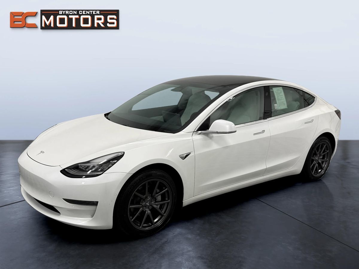 2020 Tesla Model 3 Long Range Dual Motor All-Wheel Drive's photo