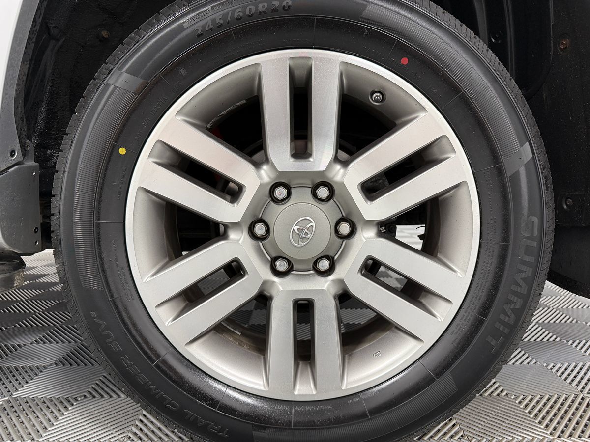 Toyota 4Runner photo 33