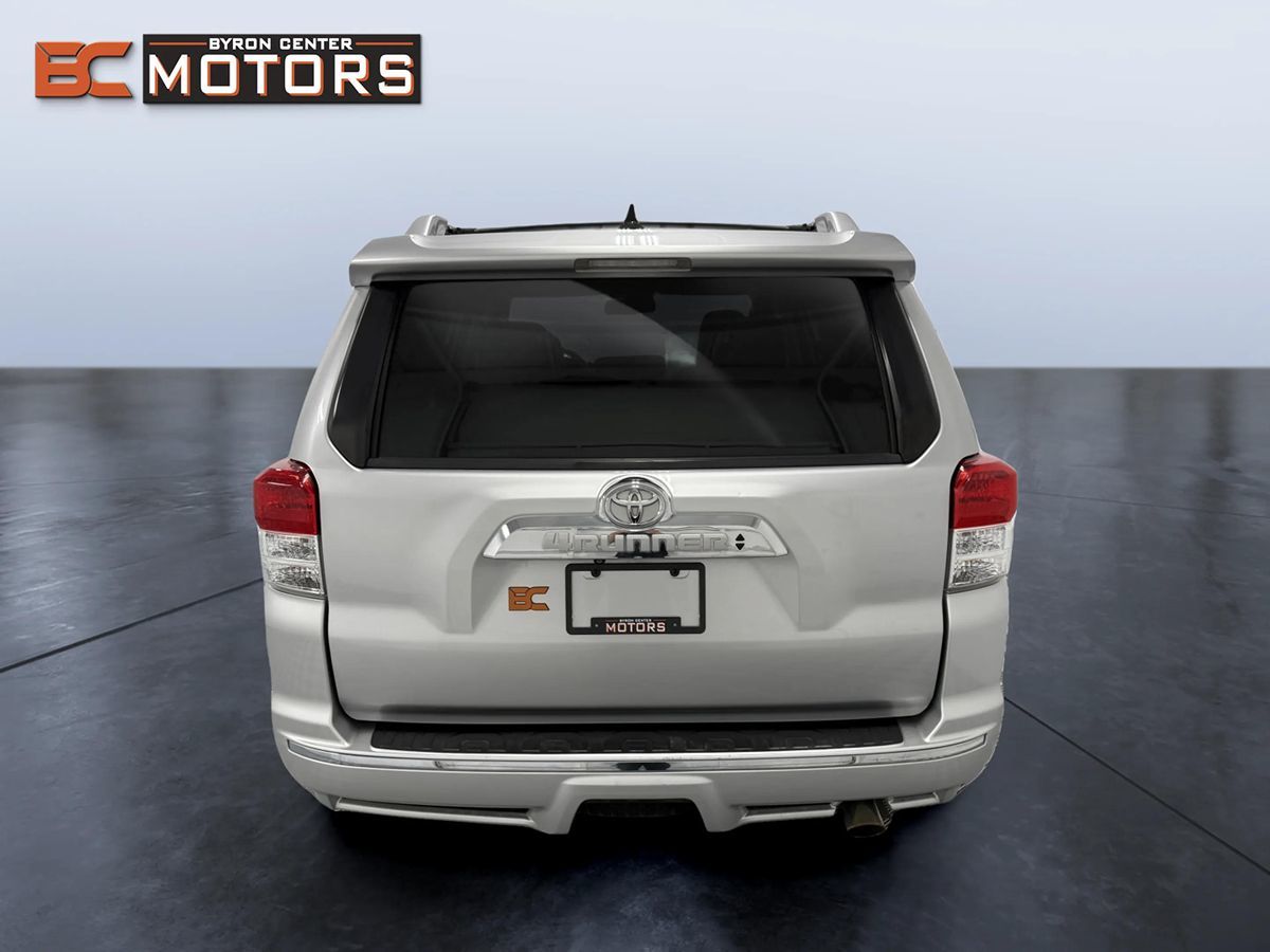 Toyota 4Runner photo 5