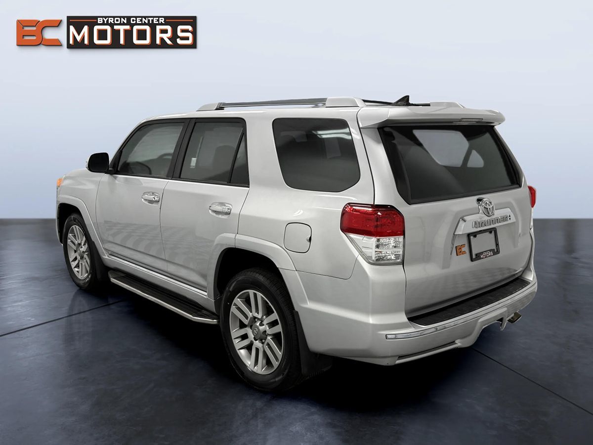Toyota 4Runner photo 4