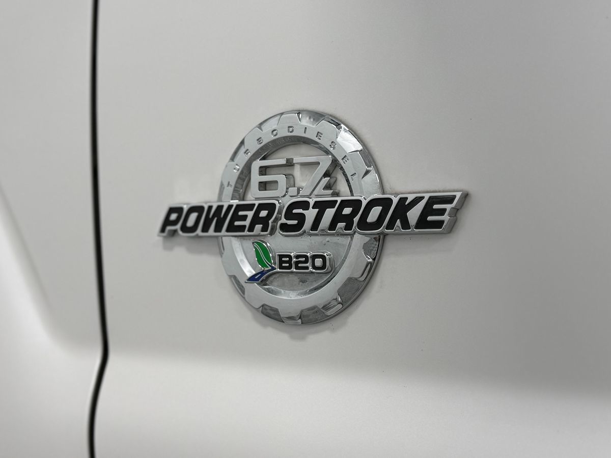 Ford F-350 photo 9