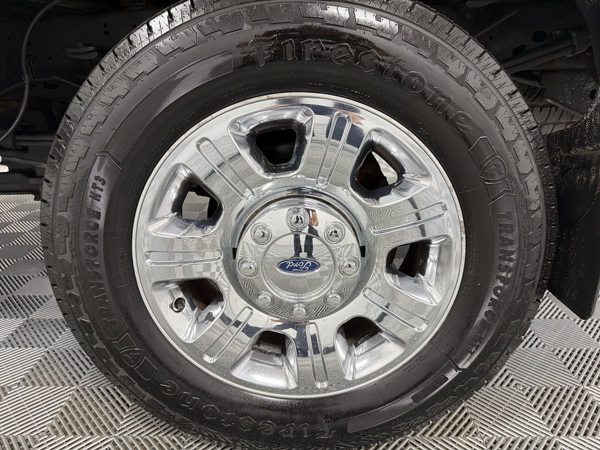 Ford F-350 photo 35