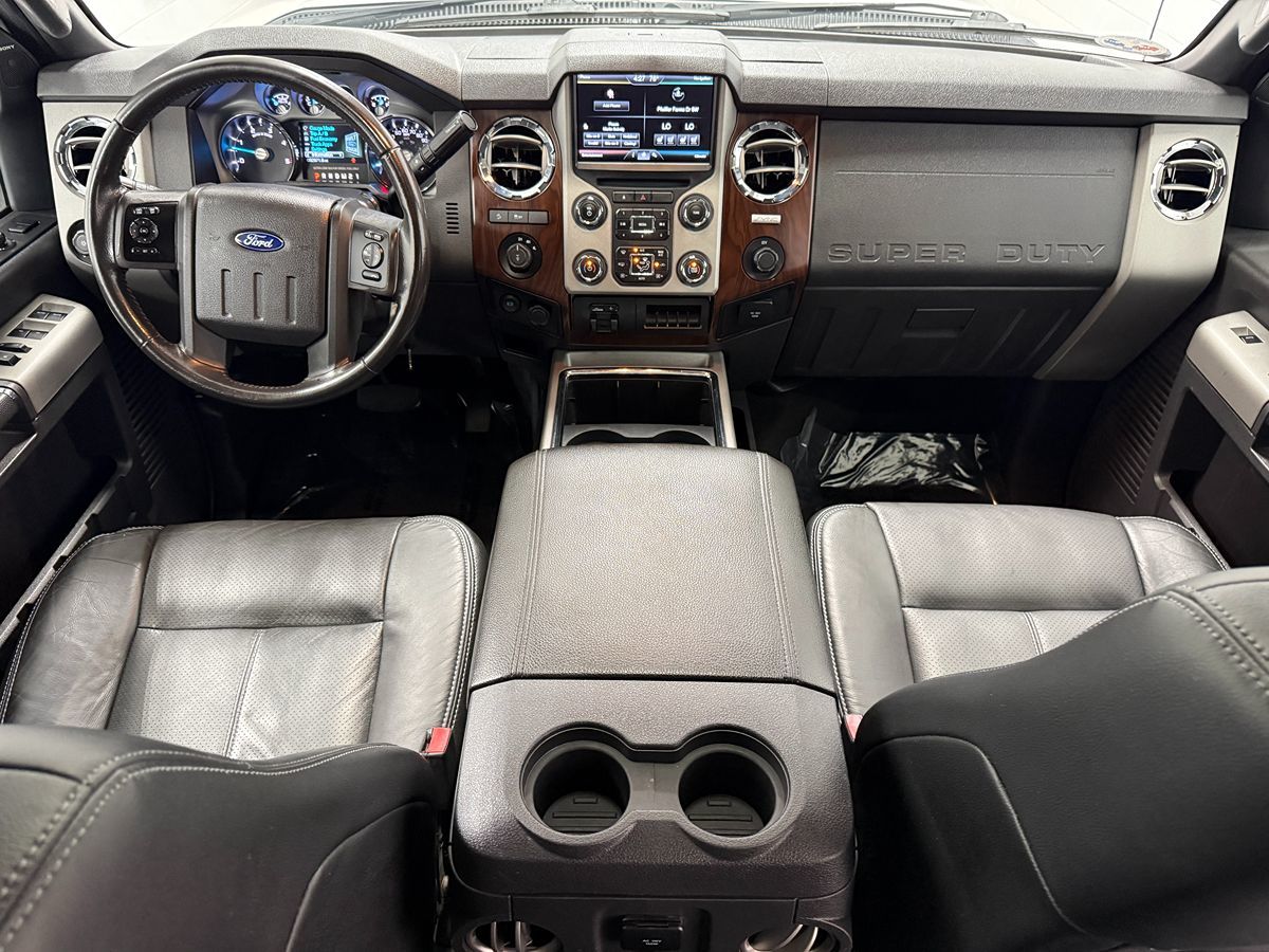 Ford F-350 photo 13