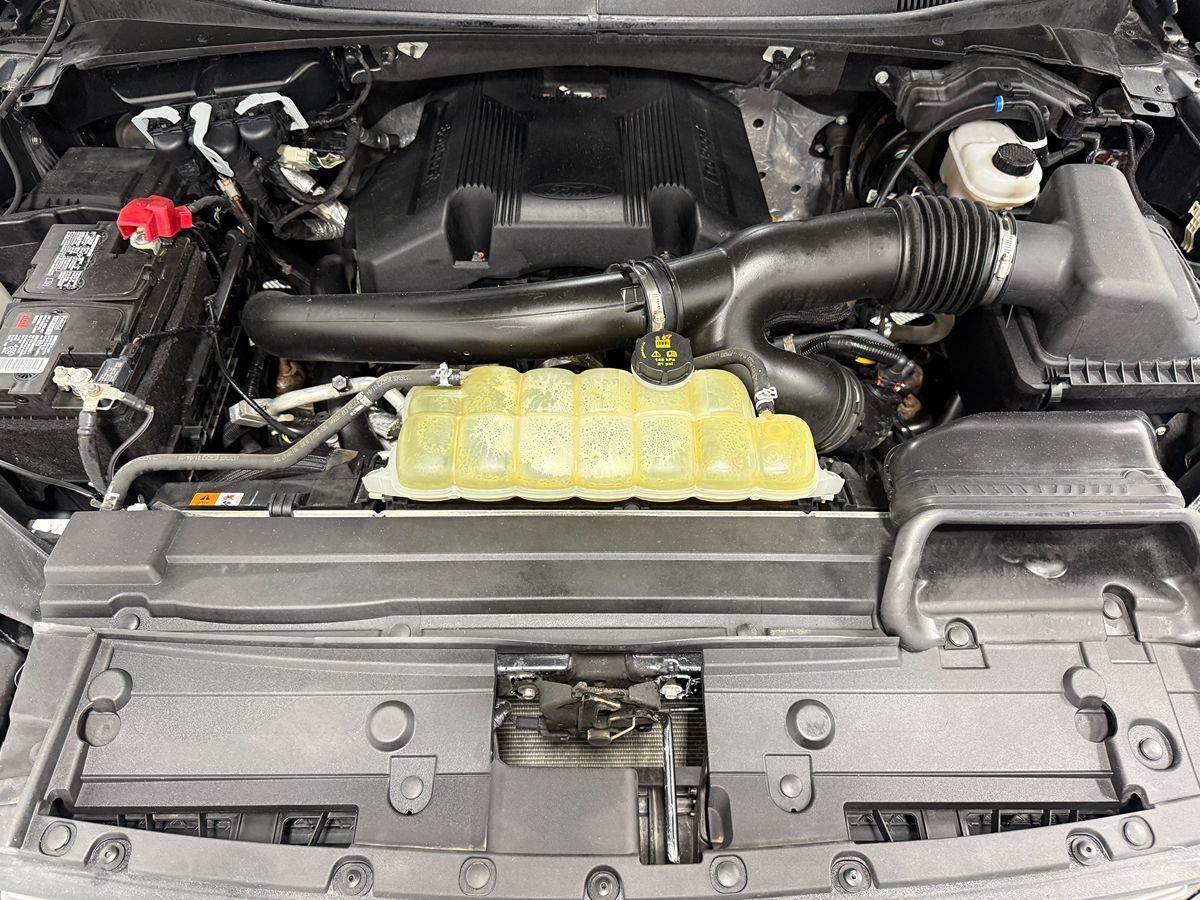 Ford F-150 photo 33