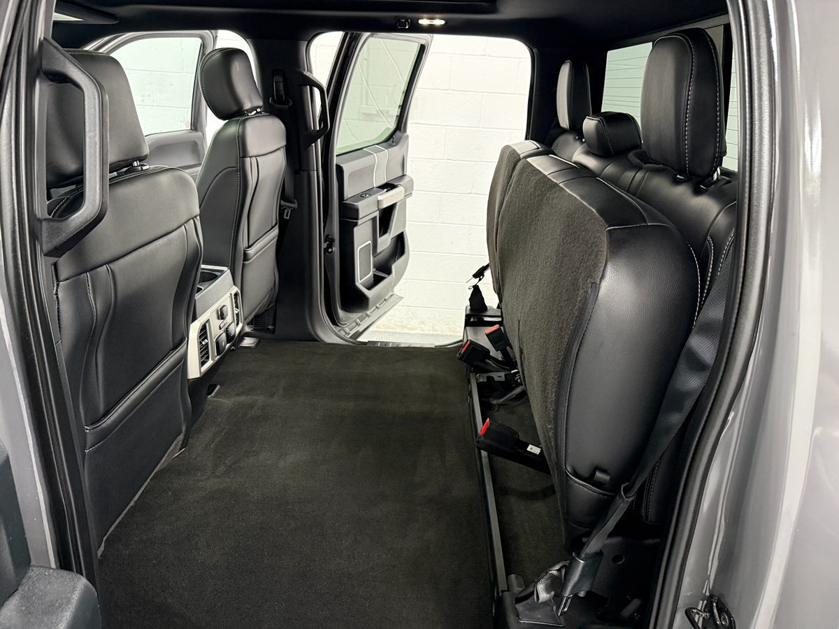 Ford F-150 photo 13