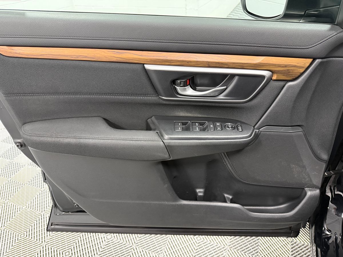 Honda CR-V photo 9