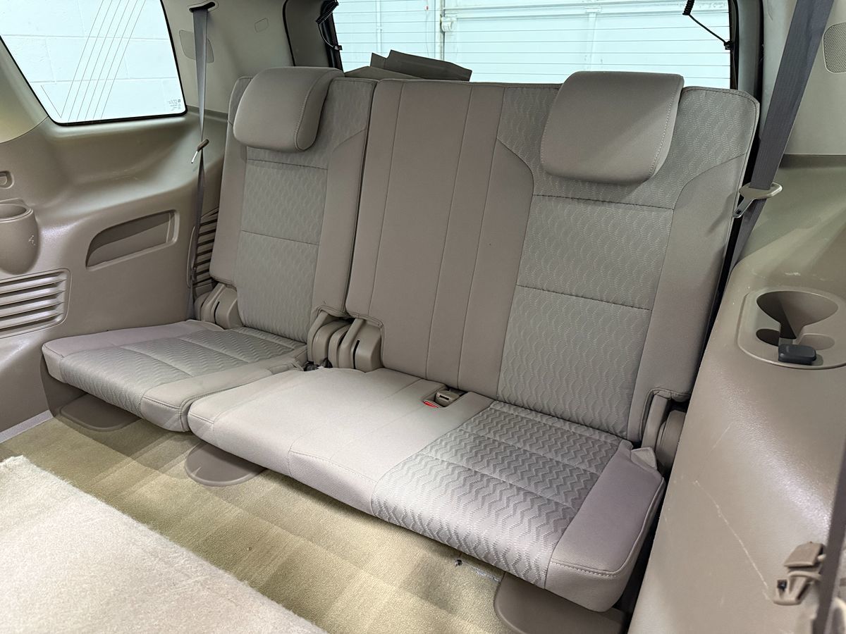 GMC Yukon photo 14