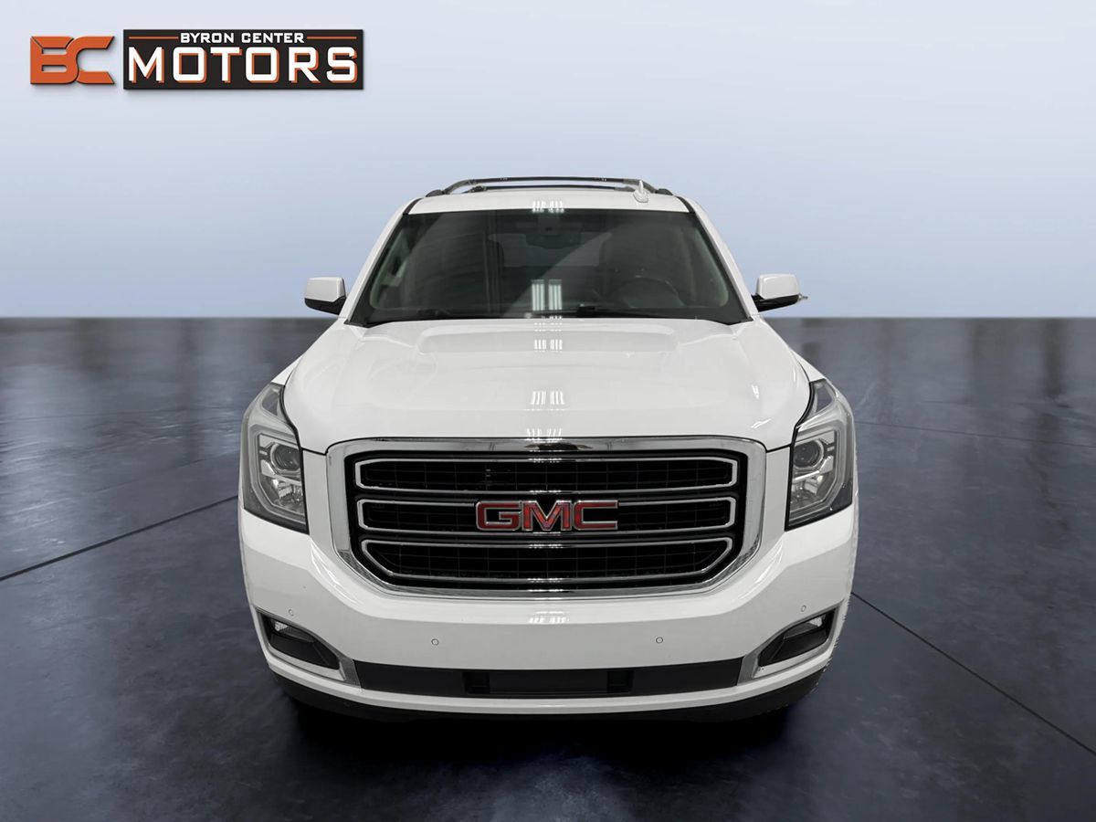 GMC Yukon photo 8