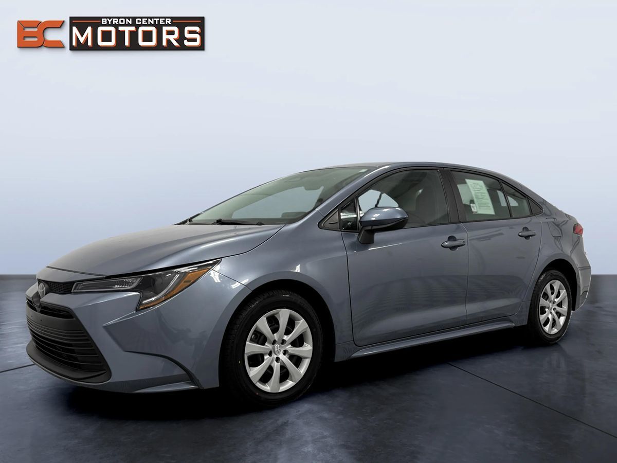 Toyota Corolla photo 2