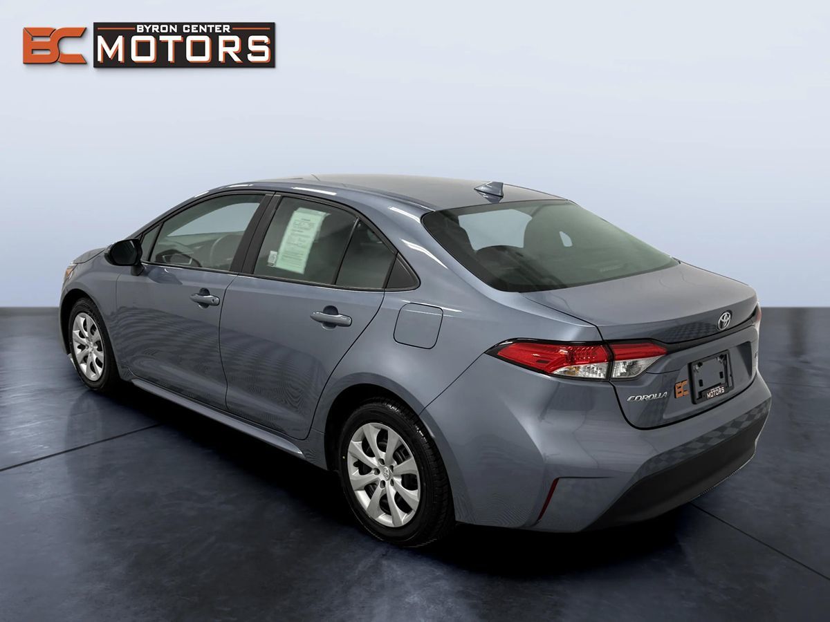 Toyota Corolla photo 4