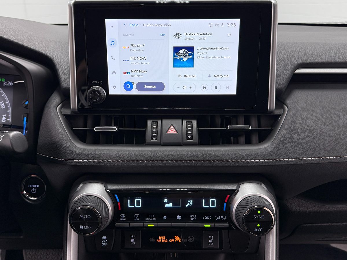 Toyota RAV4 photo 21
