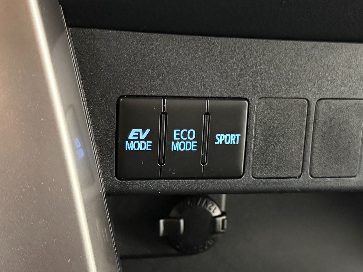 Toyota RAV4 photo 23
