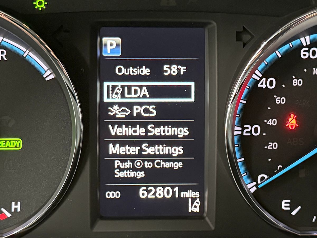 Toyota RAV4 photo 19