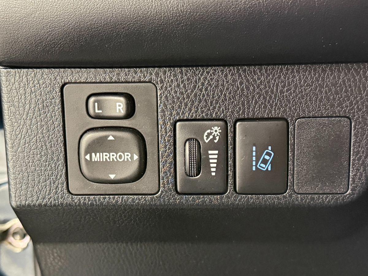 Toyota RAV4 photo 20