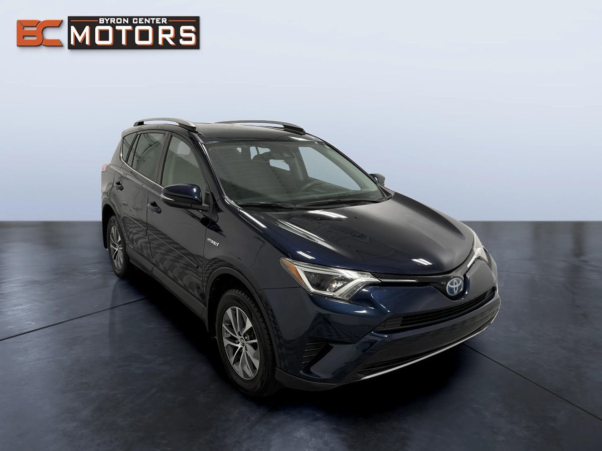 Toyota RAV4 photo 7