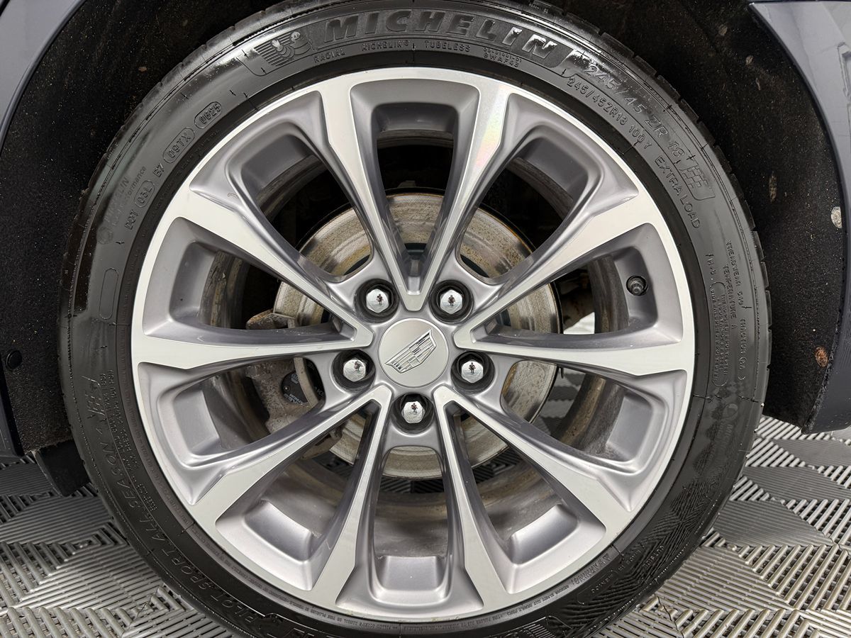 Cadillac CT5 photo 32
