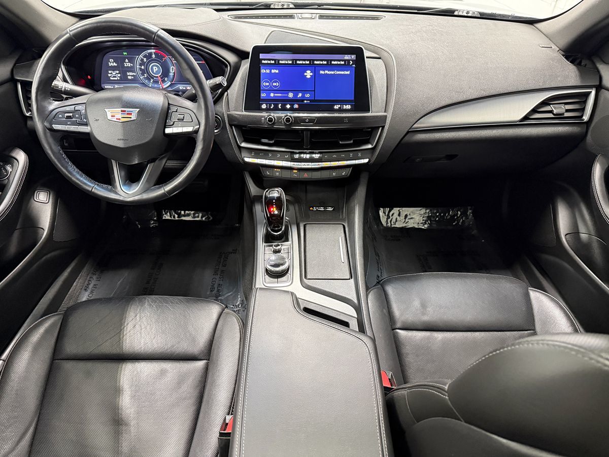 Cadillac CT5 photo 11
