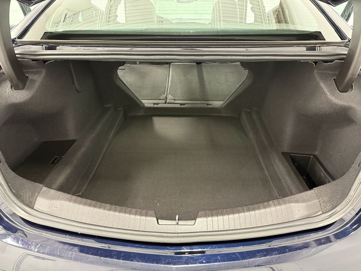 Cadillac CT5 photo 29