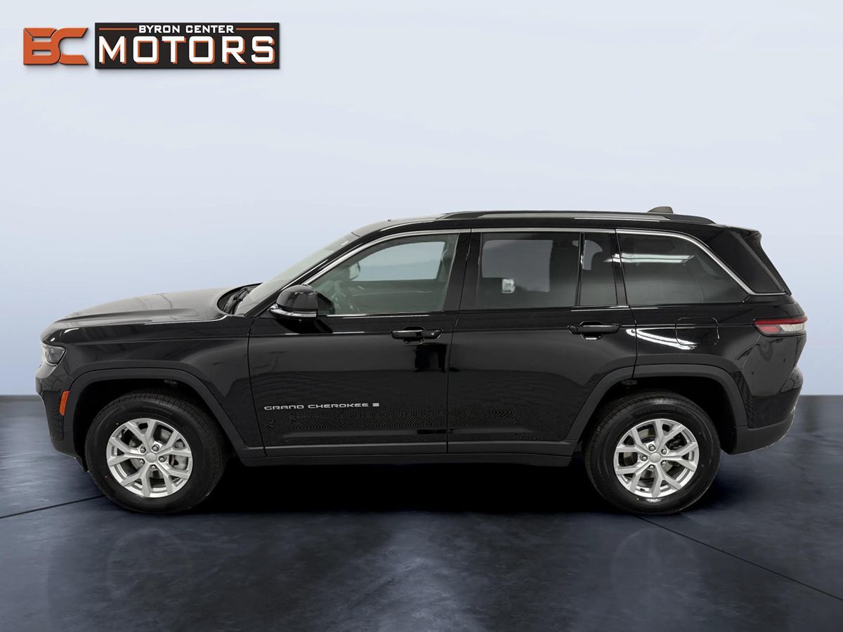 Photo 3 of this Jeep Grand Cherokee