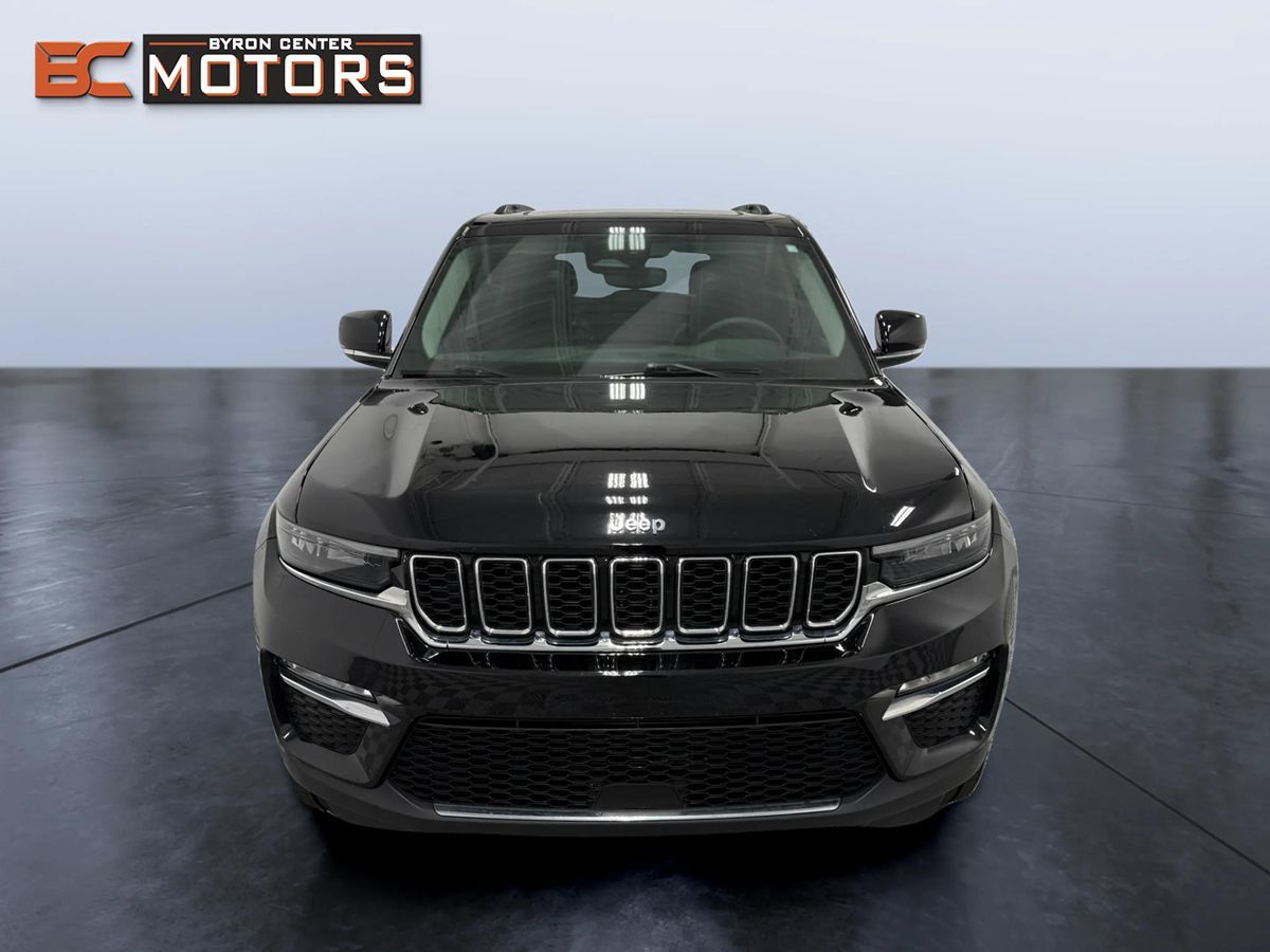 Photo 8 of this Jeep Grand Cherokee