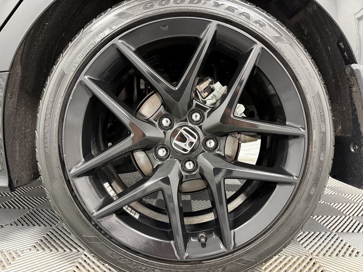 Photo 25 of this Honda Civic Sedan