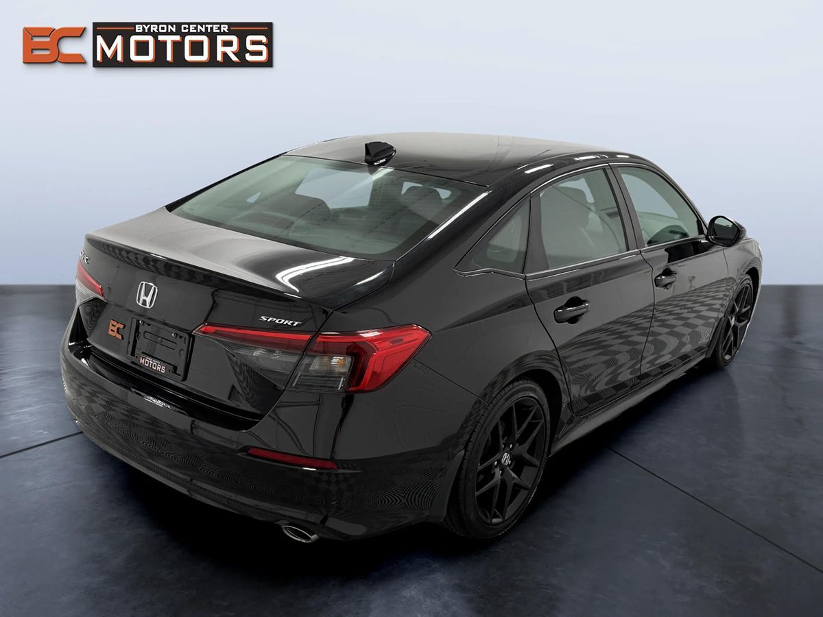 Photo 6 of this Honda Civic Sedan