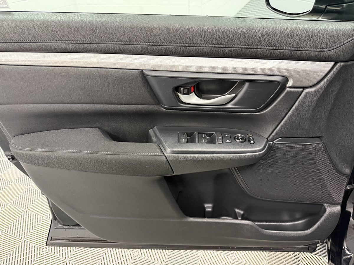 Honda CR-V photo 9