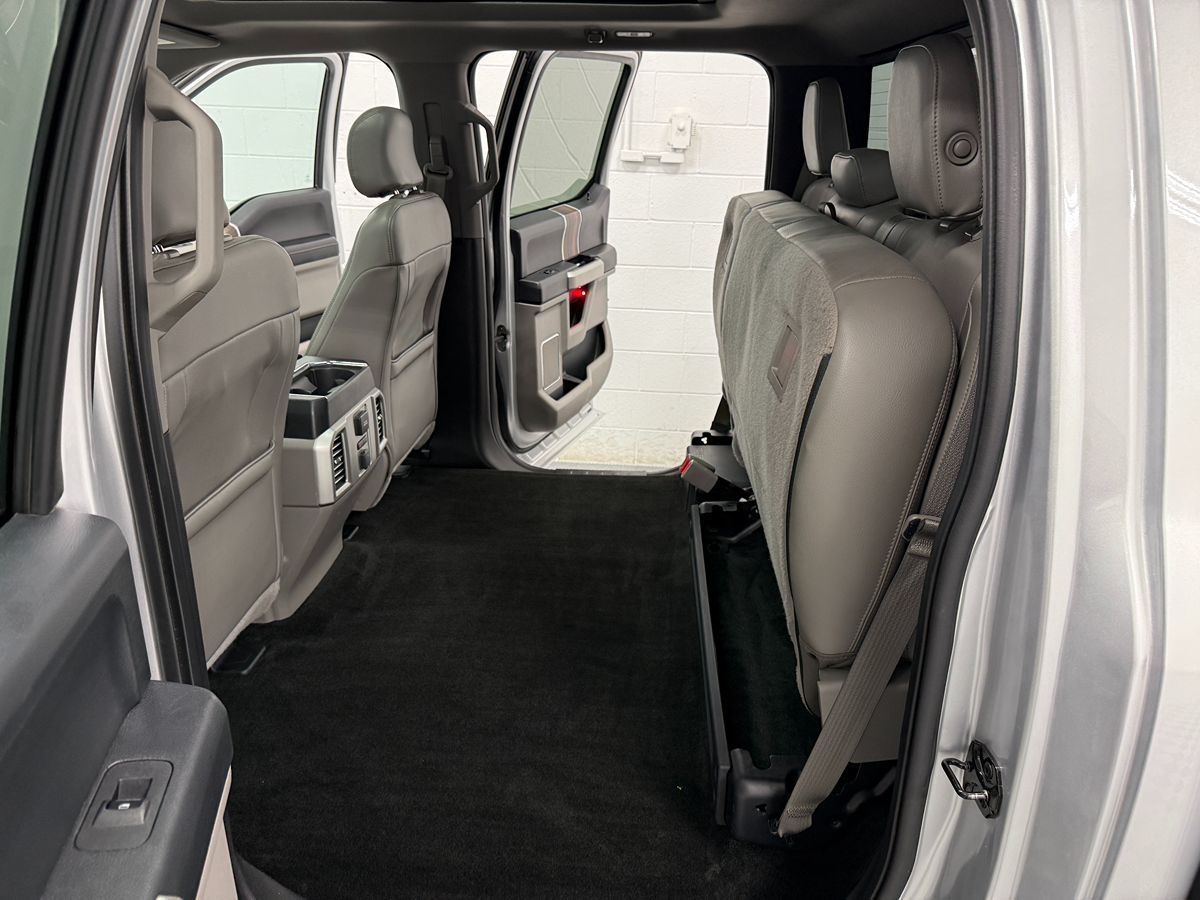 Ford F-150 photo 13