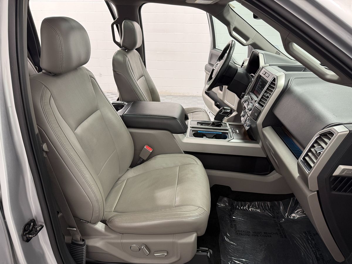 Ford F-150 photo 14