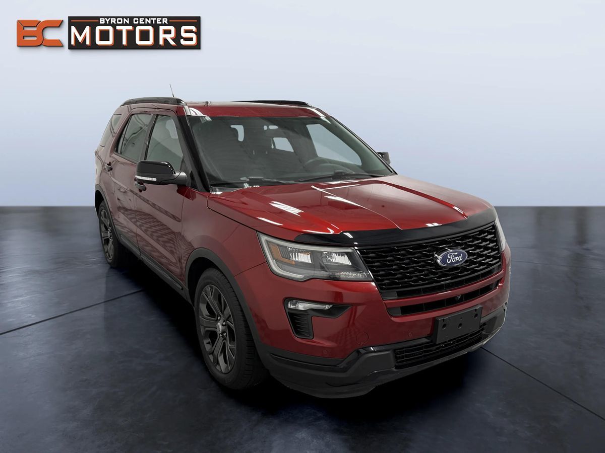Ford Explorer photo 7