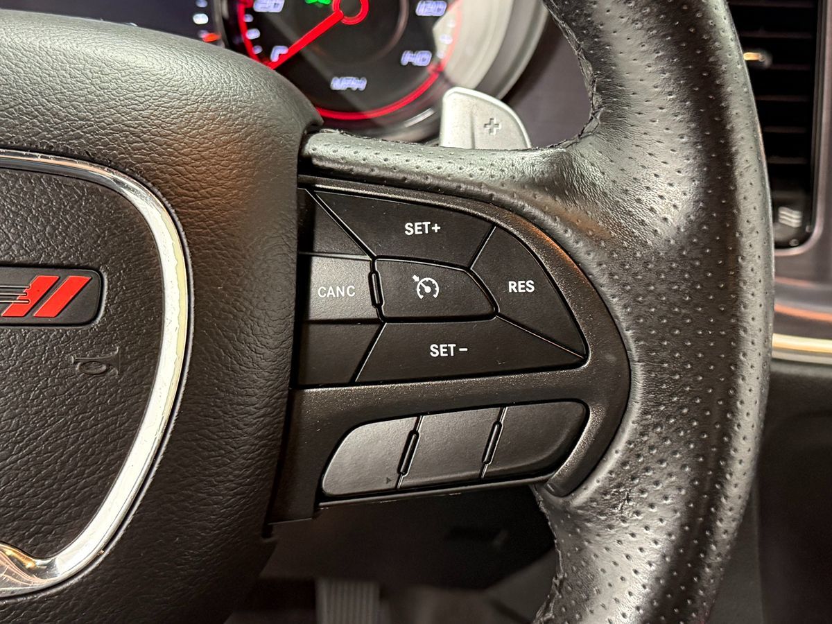 Dodge Charger photo 18