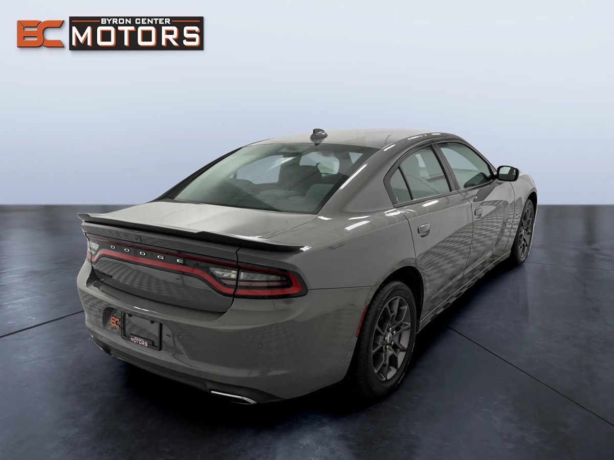 Dodge Charger photo 6
