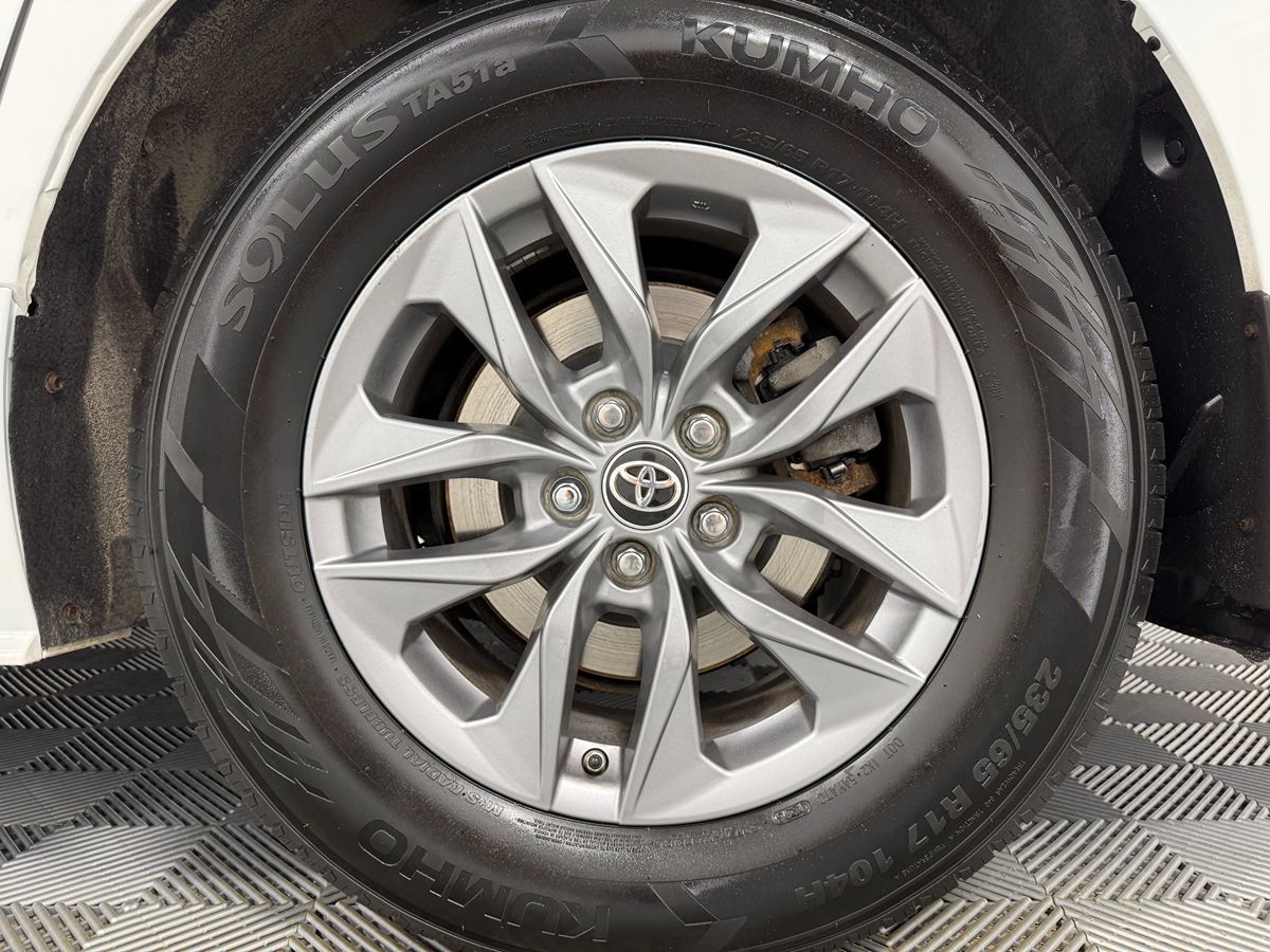 Toyota Sienna photo 32