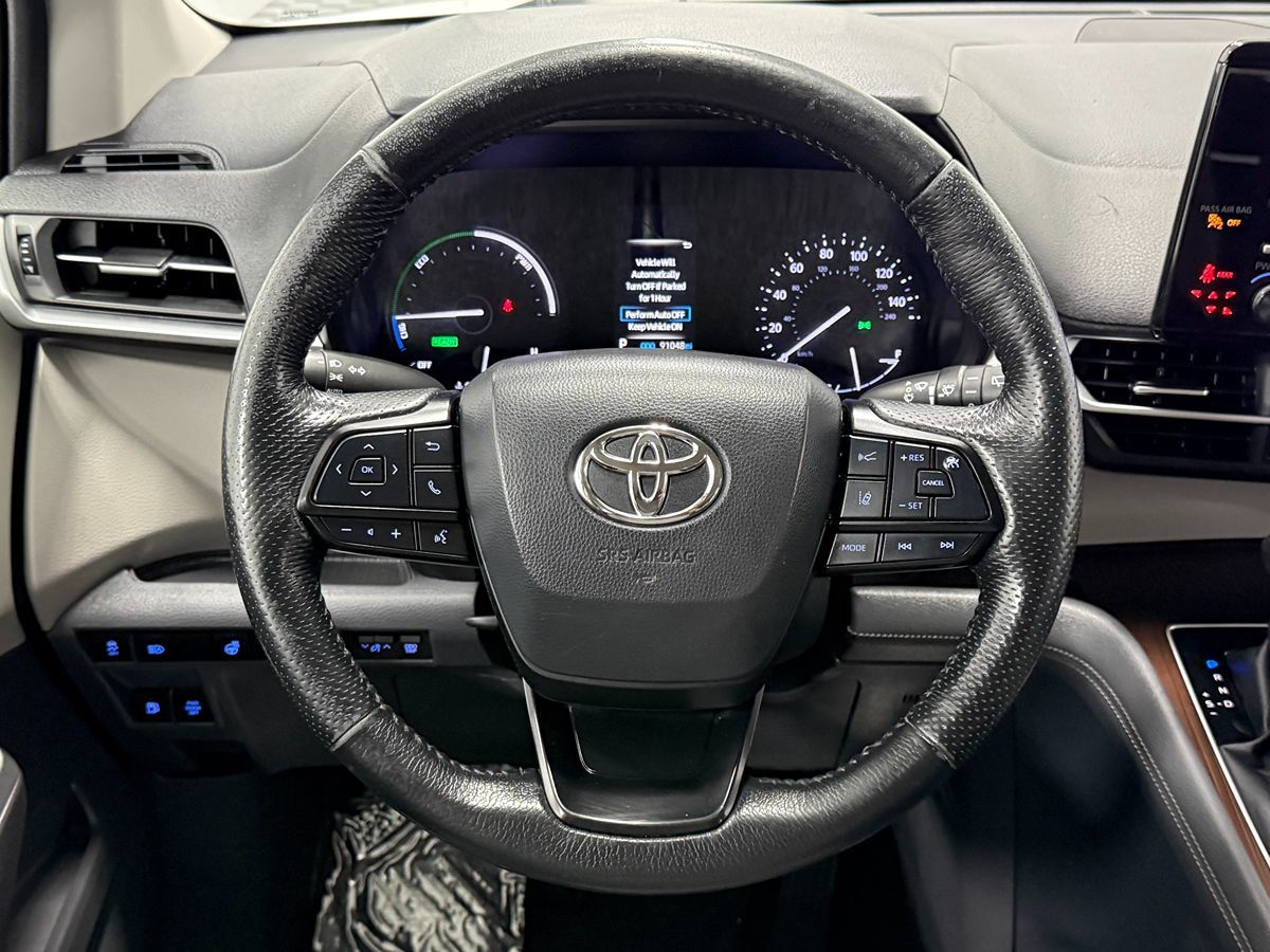 Toyota Sienna photo 17
