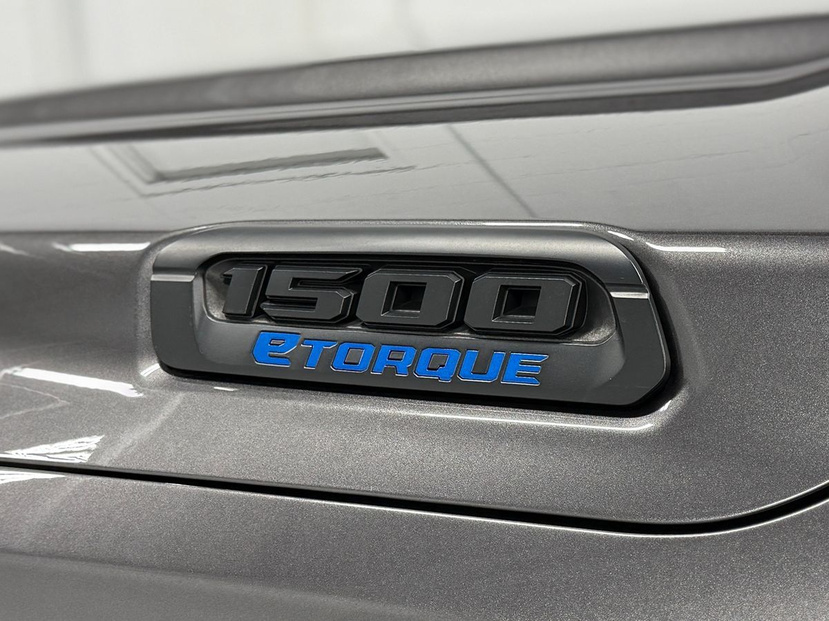Ram 1500 photo 9