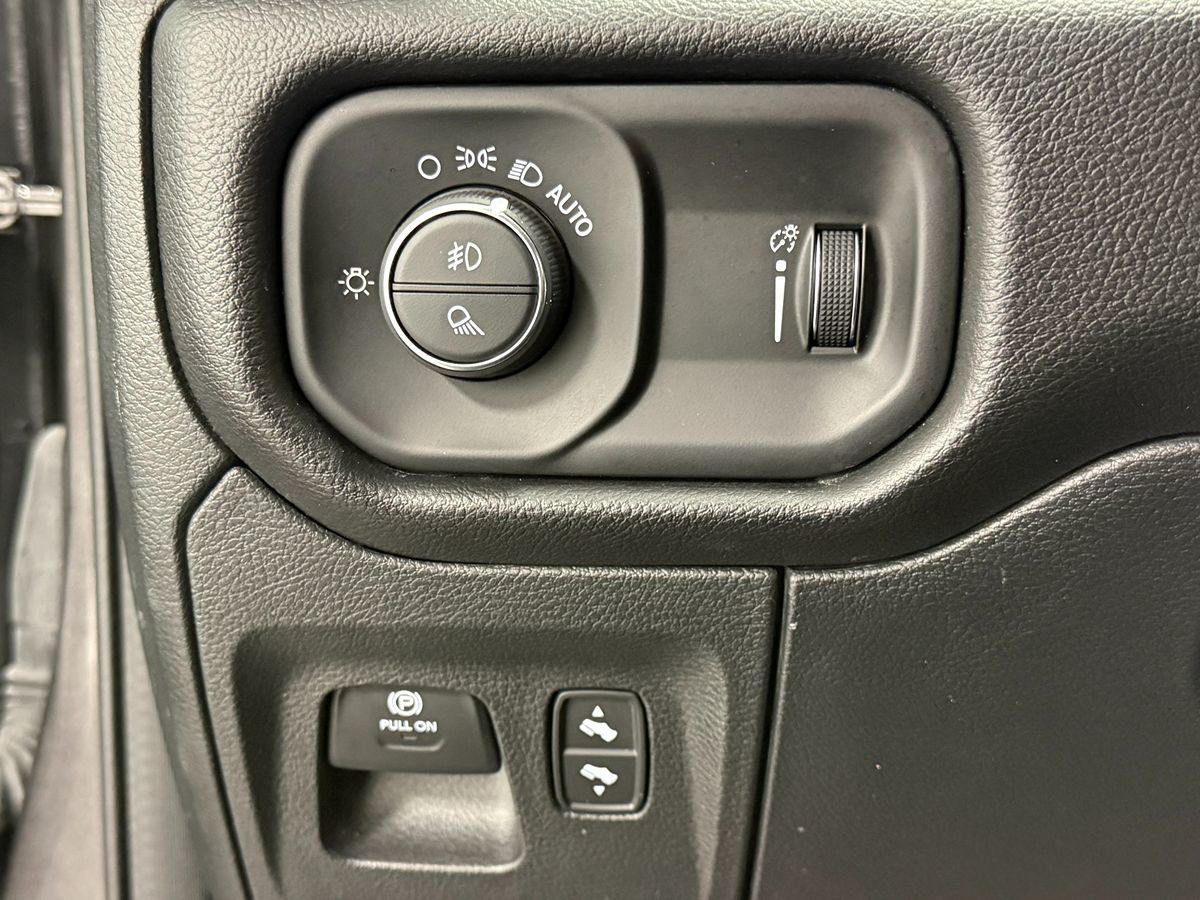 Ram 1500 photo 19