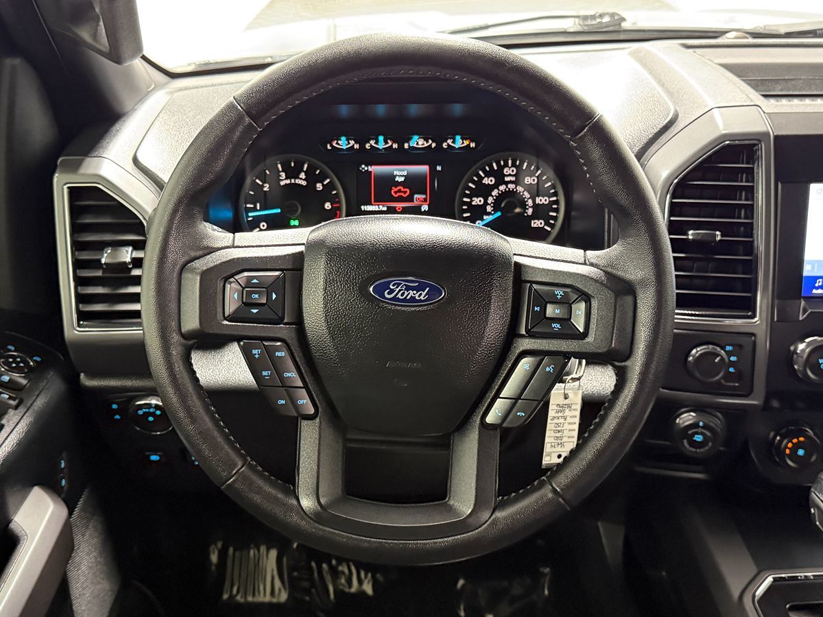 Ford F-150 photo 15
